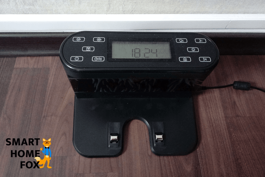 die Ladestation des Easy Home Saugroboters von Aldi